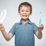 Mistakes you do while brushing teeth